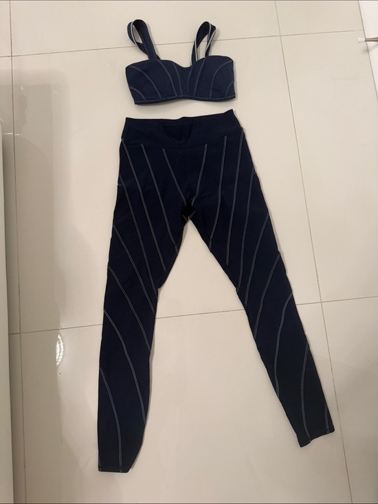 ALO Yoga Pants - Alo set M